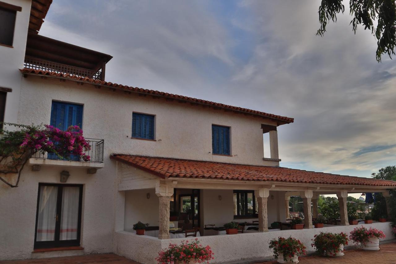 Ihr Hotel San Paolo Porto San Paolo  Ngoại thất bức ảnh