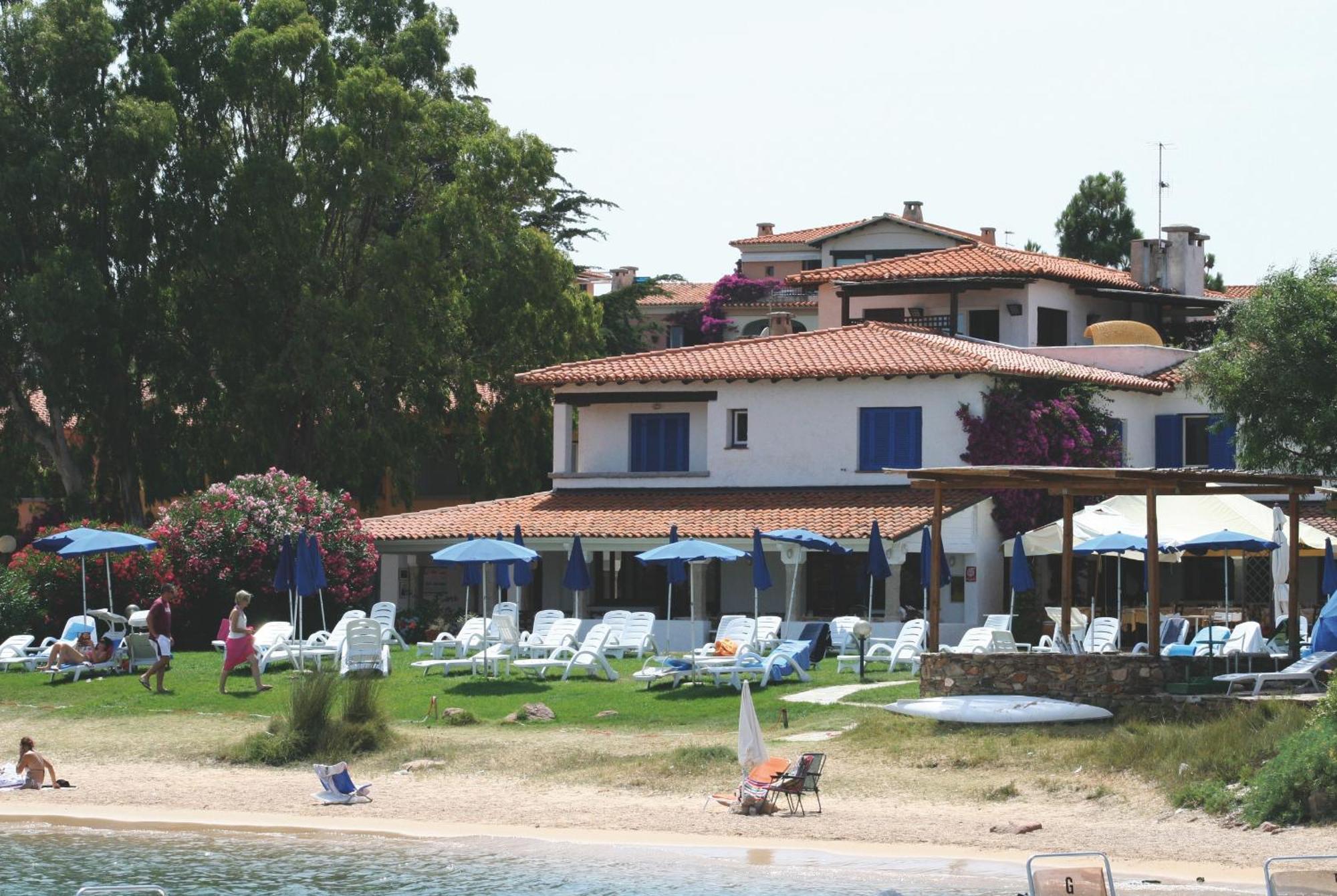 Ihr Hotel San Paolo Porto San Paolo  Ngoại thất bức ảnh