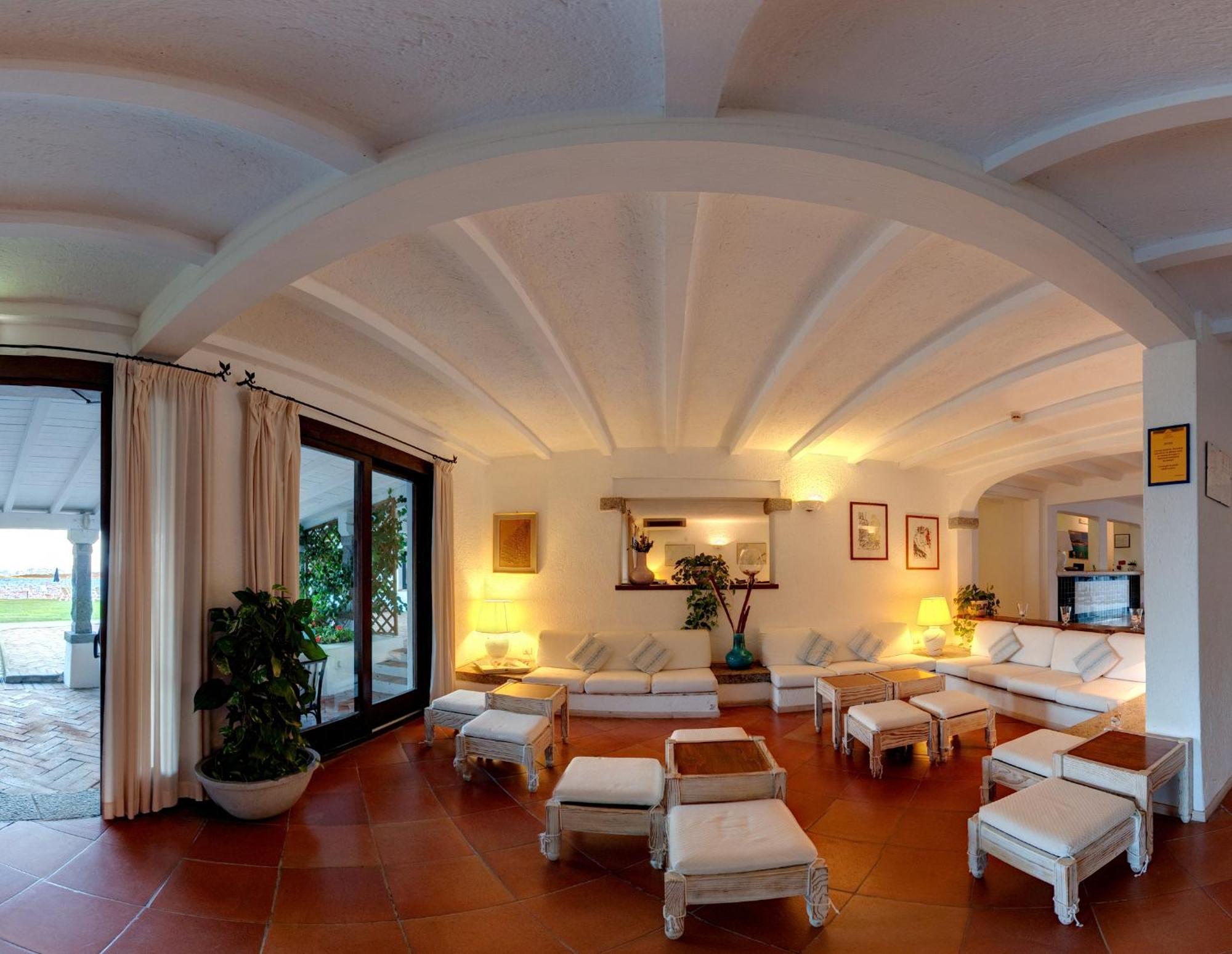 Ihr Hotel San Paolo Porto San Paolo  Ngoại thất bức ảnh